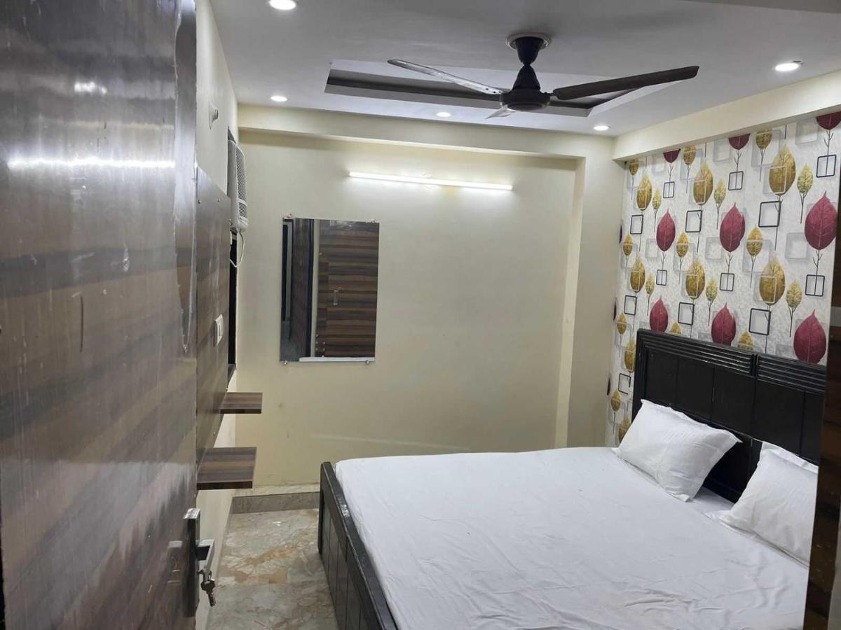 Hotel O Devansh Inn New Delhi Eksteriør bilde