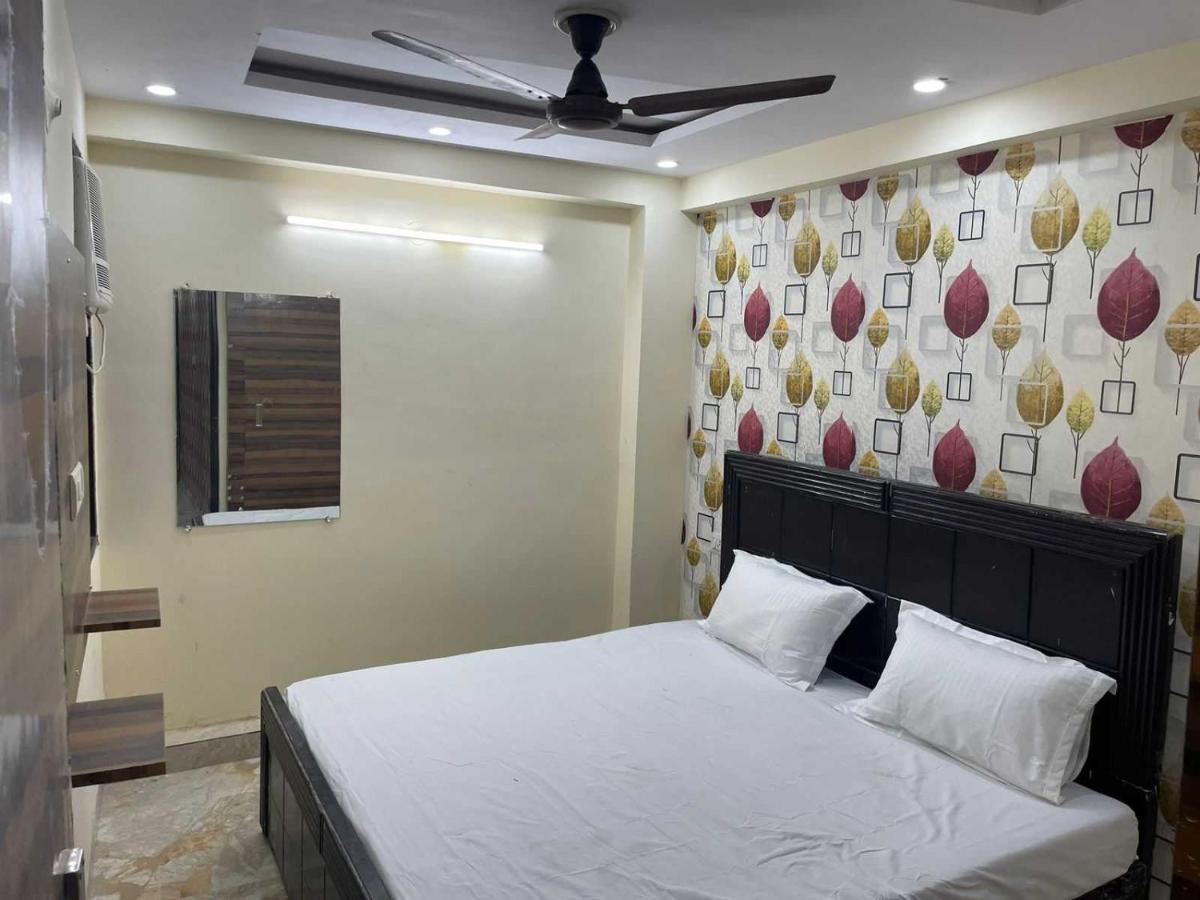 Hotel O Devansh Inn New Delhi Eksteriør bilde